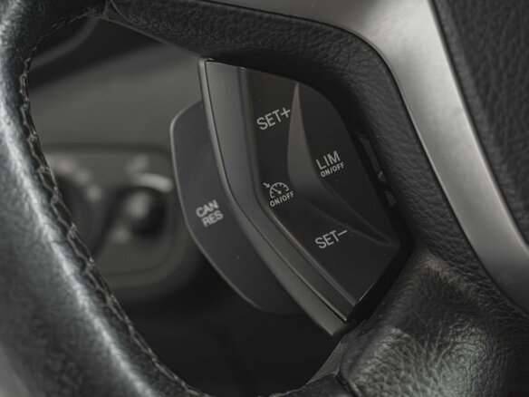2016 Ford Kuga II, белый - вид 24