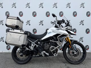 Triumph Tiger 900