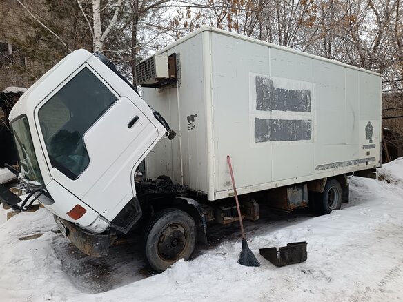 1998 Toyota Dyna, белый, 600000 рублей - вид 7