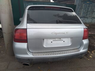 2005 Porsche Cayenne S I (955), серебристый, 1200000 рублей, вид 3