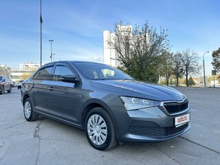 2021 Skoda Rapid II, серый, 1690000 рублей, вид 2
