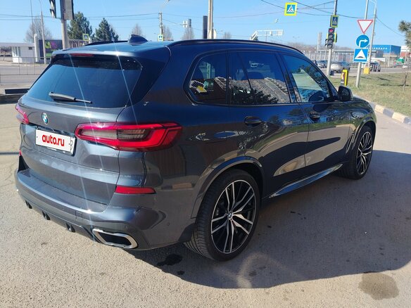 2018 BMW X5 M50d IV (G05/G18), серый, 7300000 рублей - вид 4