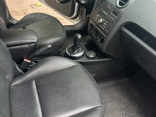 2007 Ford Fusion I Рестайлинг, серебристый, 350000 рублей, вид 5