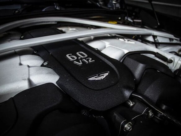 2012 Aston Martin Vanquish II, коричневый, 18000000 рублей - вид 30