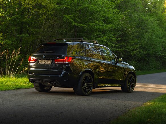 2017 BMW X5 M II (F85), чёрный, 4200000 рублей - вид 5