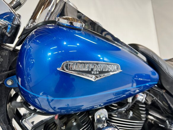 2006 Harley-Davidson Road King, синий, 510000 рублей - вид 16