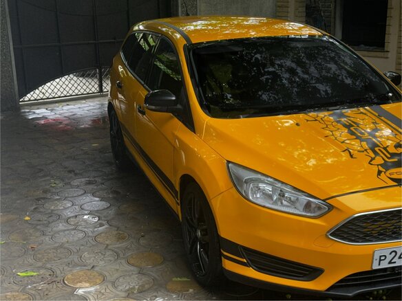 2016 Ford Focus III Рестайлинг, жёлтый, 808000 рублей - вид 5