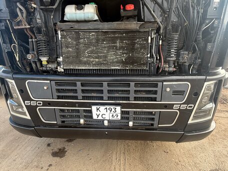 2012 Volvo FH, чёрный, 5400000 рублей, вид 3