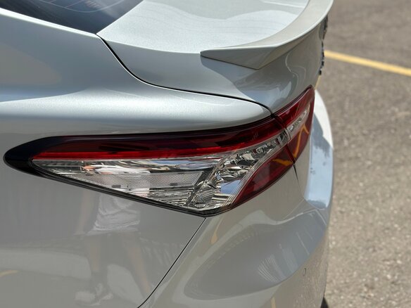 2021 Toyota Camry VIII (XV70), белый, 3050000 рублей - вид 26