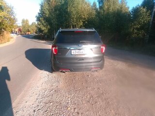 2018 Ford Explorer V Рестайлинг 2, серый, 2800000 рублей, вид 2