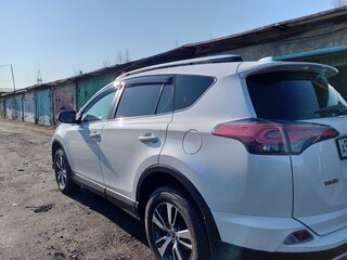 2016 Toyota RAV4 IV (XA40) Рестайлинг, белый, 2290000 рублей, вид 3