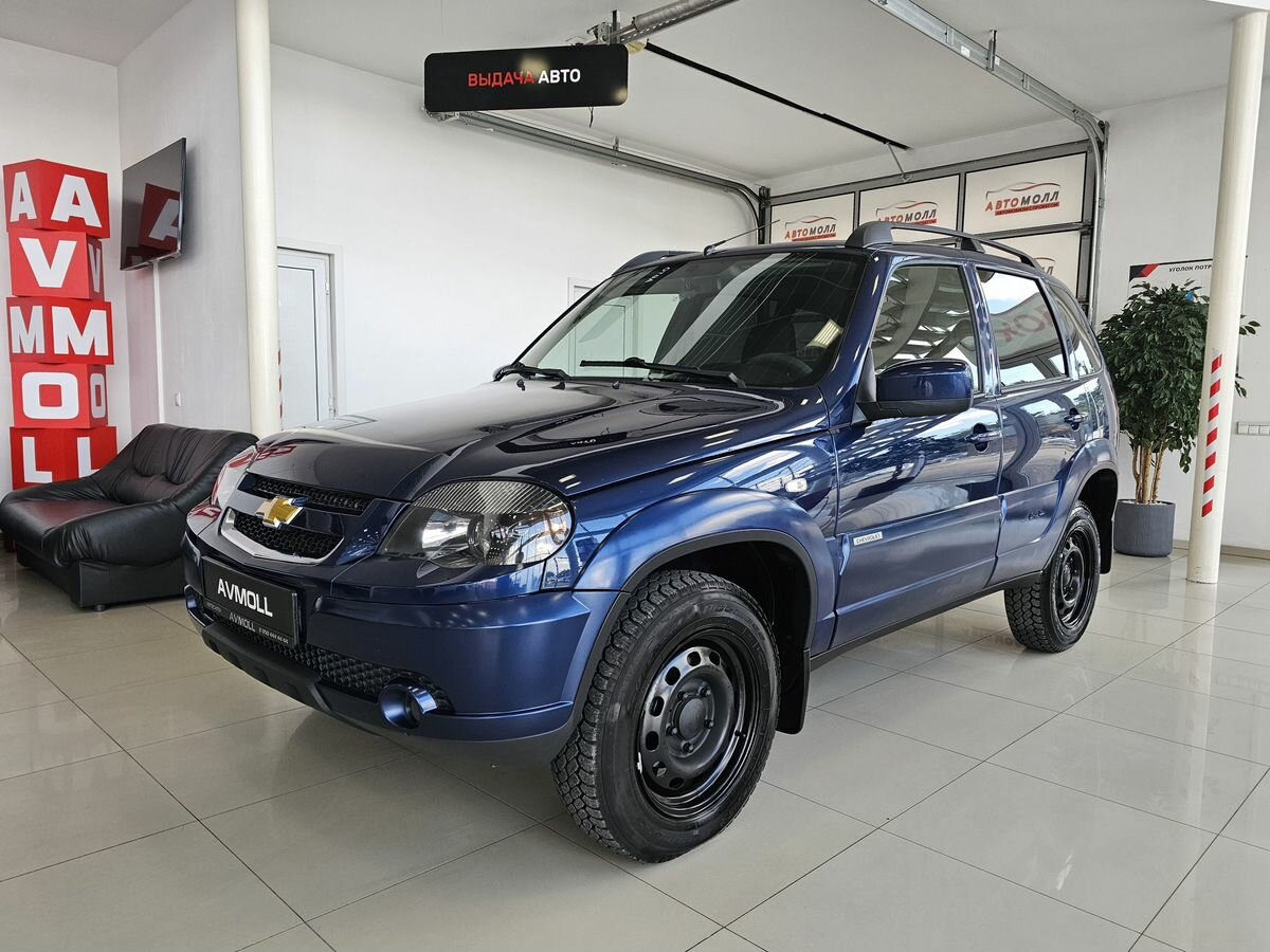 Открыть фотографии: Chevrolet Niva I Рестайлинг