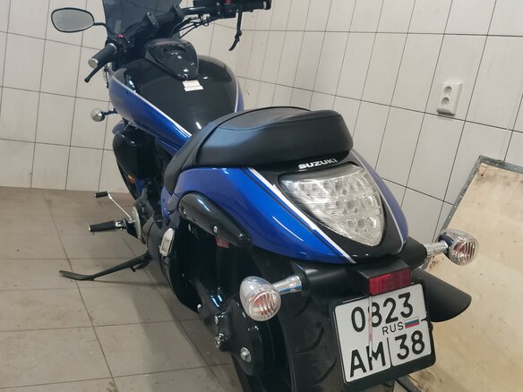 2016 Suzuki Boulevard M109R, синий, 2000000 рублей - вид 2