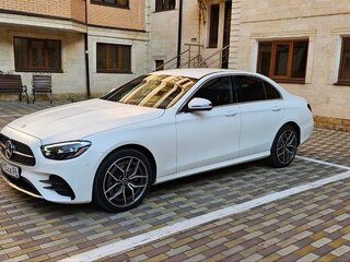 2021 Mercedes-Benz E-Класс 200 V (W213, S213, C238) Рестайлинг, белый, 6500000 рублей, вид 1