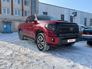 2021 Toyota Tundra Double Cab II Рестайлинг, красный, 5000000 рублей, вид 1