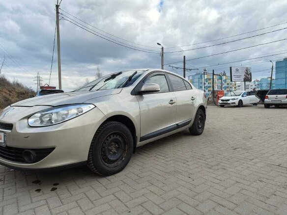 2011 Renault Fluence I, бежевый, 680000 рублей - вид 23