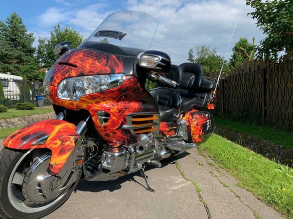 2004 Honda GL 1800 Gold Wing, красный - вид 12