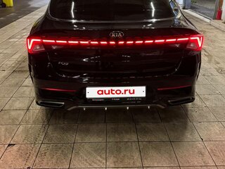 2020 Kia K5 III, чёрный, 2000000 рублей, вид 3