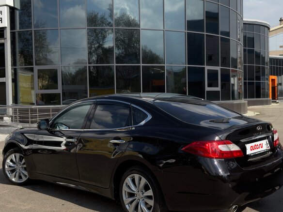 2011 Infiniti M25 IV, чёрный, 1800000 рублей - вид 5