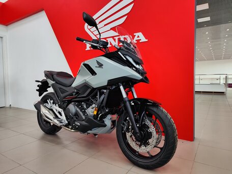 2026 Honda NC 750X, серый, 1499900 рублей, вид 2
