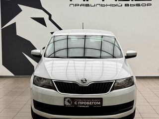 2019 Skoda Rapid I Рестайлинг, белый, 1420000 рублей, вид 2