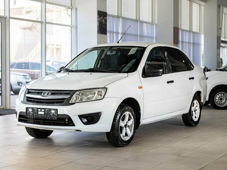 2015 Lada (ВАЗ) Granta I, белый, 450000 рублей, вид 3