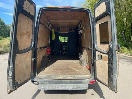 2009 Volkswagen Crafter, серый, 1000000 рублей, вид 5