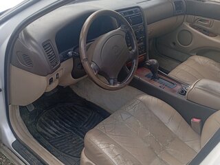1995 Lexus GS 300 I, белый, 500000 рублей, вид 5