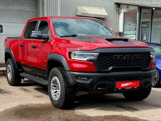 2026 Ram 1500 RHO V Рестайлинг, красный, 11264000 рублей, вид 3