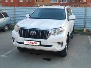 2018 Toyota Land Cruiser Prado 150 Series Рестайлинг 2, белый, 5800000 рублей, вид 1