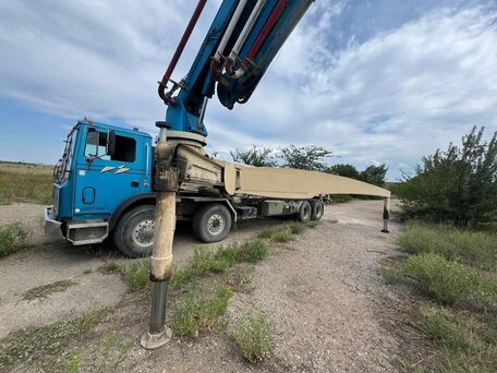 2004 Mack Автобетононасос, синий, 9900000 рублей, вид 3