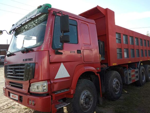 2011 Sinotruk Howo Прочие Кабины, красный, 2210000 рублей - вид 8