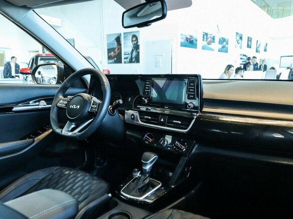 2026 Kia Seltos I Рестайлинг, серый, 3290000 рублей - вид 10