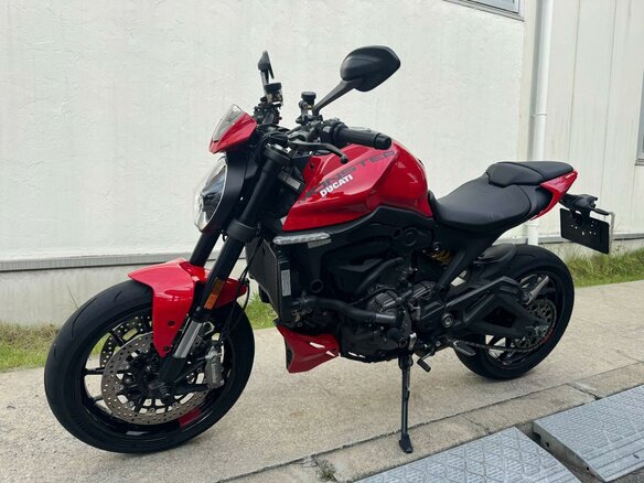 2023 Ducati Monster 937, красный, 877000 рублей