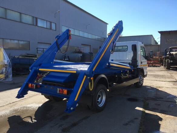 2022 Fuso (Mitsubishi) Canter, белый - вид 2