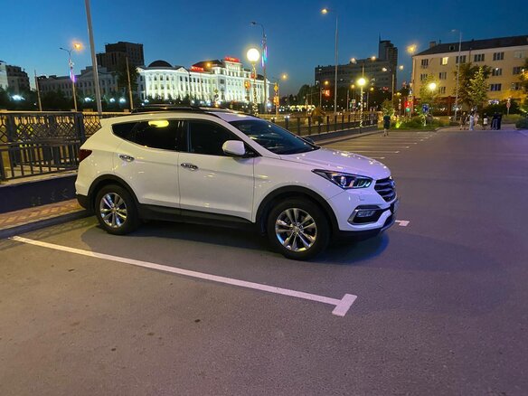 2015 Hyundai Santa Fe III Рестайлинг, белый, 2300000 рублей - вид 8