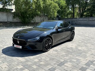 2020 Maserati Ghibli S Q4 III Рестайлинг 2, чёрный, 5490000 рублей, вид 1