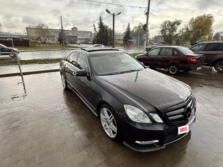 2012 Mercedes-Benz E-Класс 300 IV (W212, S212, C207), чёрный, 1800000 рублей, вид 2