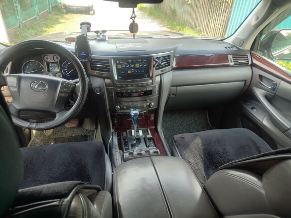 2008 Lexus LX 570 III, чёрный, 3350000 рублей - вид 7