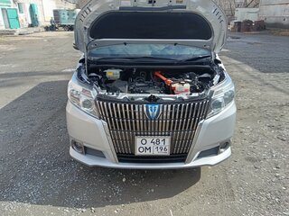 2017 Toyota Esquire I, серебристый, 2050000 рублей, вид 3