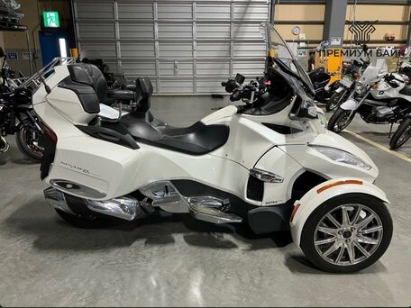 2017 BRP Can-Am Spyder, белый, 1549000 рублей, вид 1