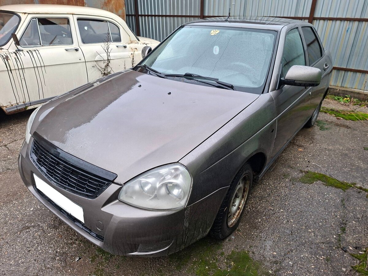 Открыть фотографии: Lada (ВАЗ) Priora I Рестайлинг