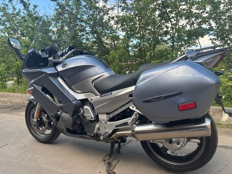 2006 Yamaha FJR1300, серебристый, 650000 рублей, вид 1