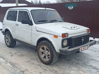 2010 Lada (ВАЗ) 2121 (4x4) I Рестайлинг, белый, 449000 рублей, вид 2