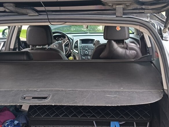 2011 Opel Astra J, чёрный, 480000 рублей - вид 2