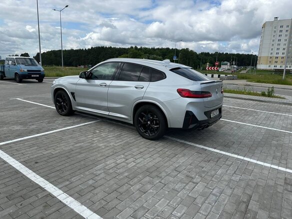 2021 BMW X4 30i II (G02) Рестайлинг, серебристый, 3595561 рублей - вид 5