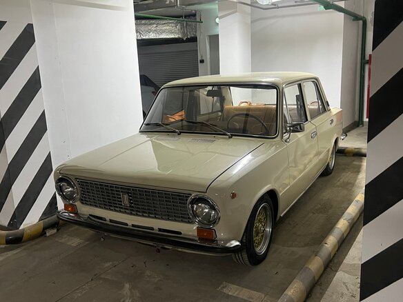 1982 Lada (ВАЗ) 2101 21012, бежевый - вид 1