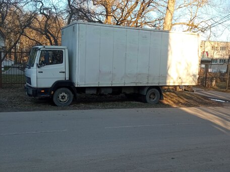 1992 Mercedes-Benz 814, белый, 700000 рублей, вид 3
