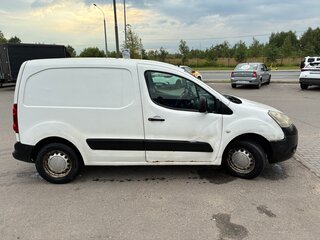 2011 Citroen Berlingo II, белый, 350000 рублей, вид 4