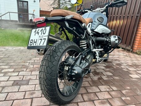 2019 BMW R Nine T Scrambler, серебристый, 1600000 рублей, вид 4